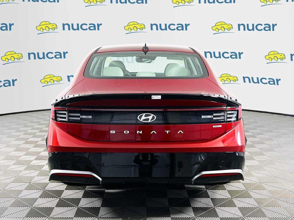 new 2025 Hyundai Sonata Hybrid car, priced at $31,247