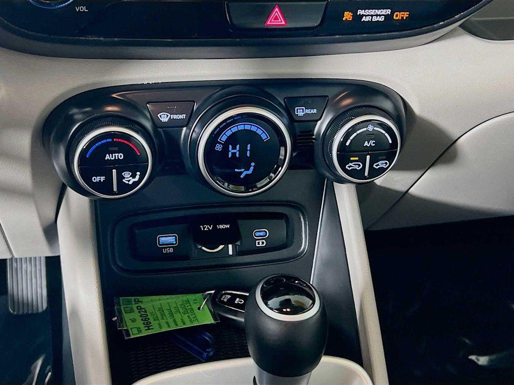 used 2025 Hyundai Venue car, priced at $20,780