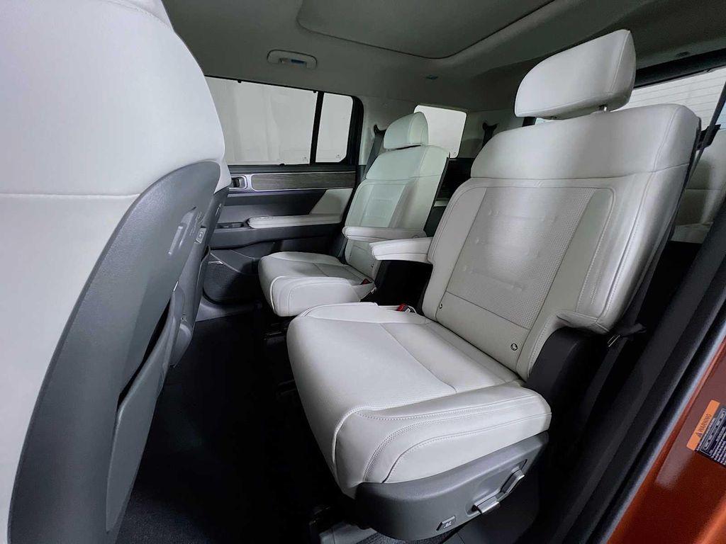 new 2025 Hyundai SANTA FE HEV car, priced at $47,462