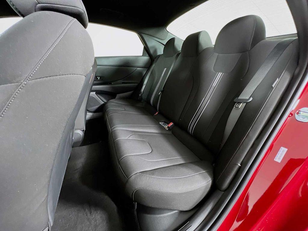 new 2025 Hyundai ELANTRA HEV car, priced at $26,526