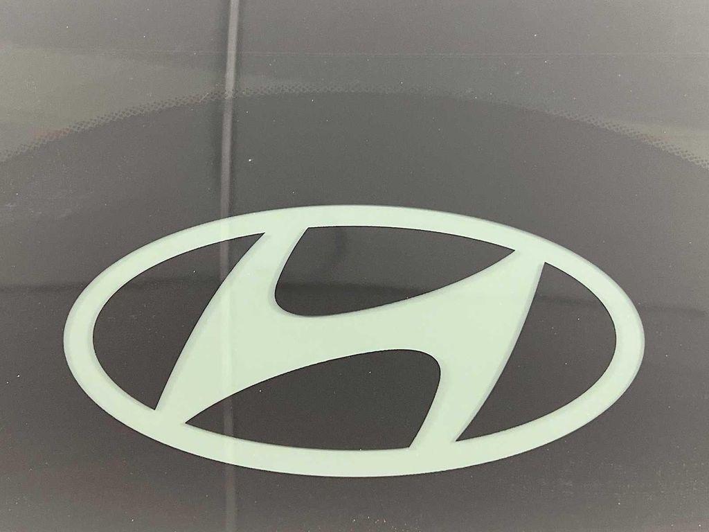 new 2026 Hyundai TUCSON Hybrid car, priced at $42,170