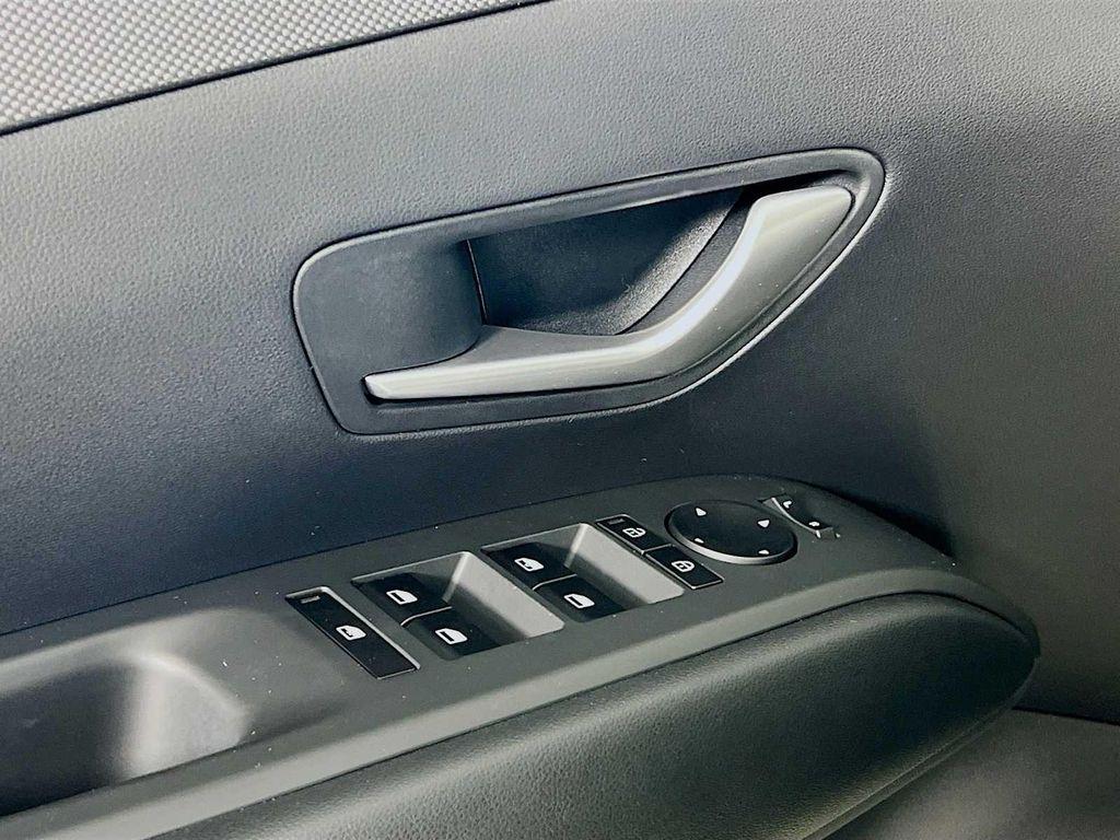 new 2026 Hyundai TUCSON Hybrid car, priced at $32,774