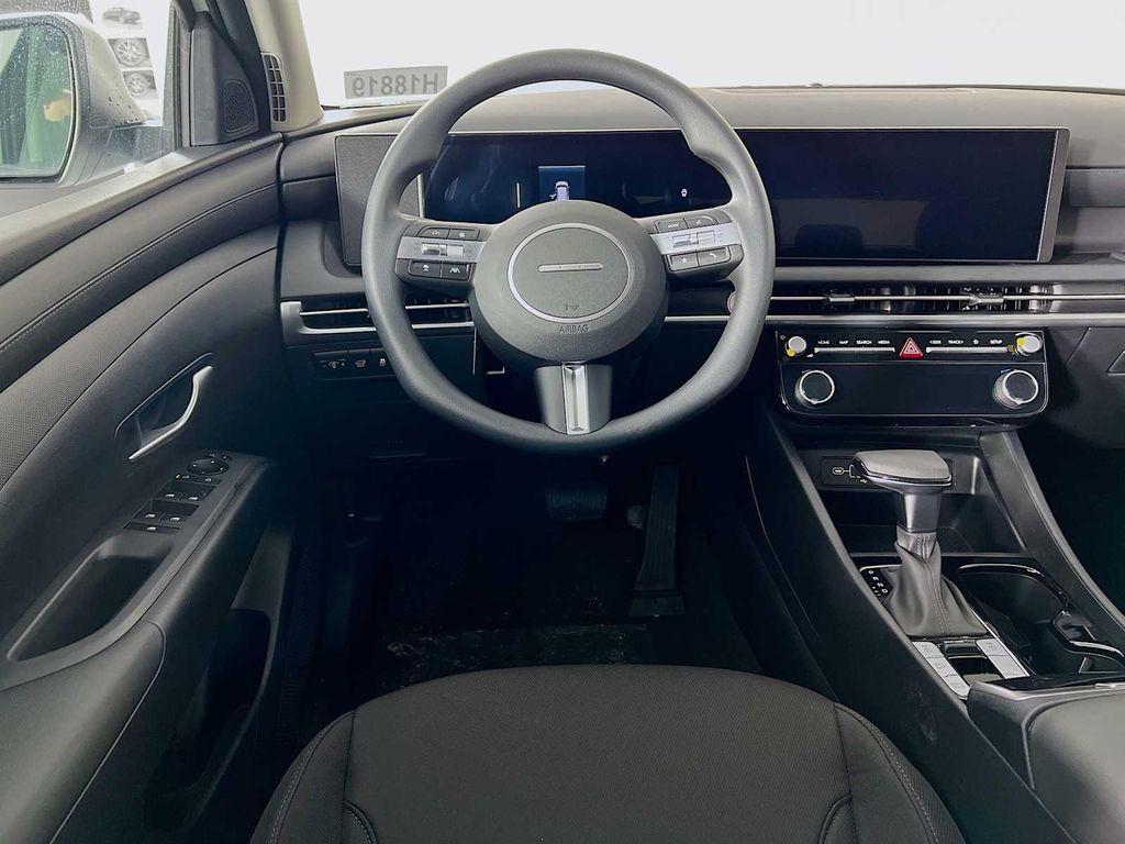 new 2026 Hyundai Tucson car, priced at $33,280