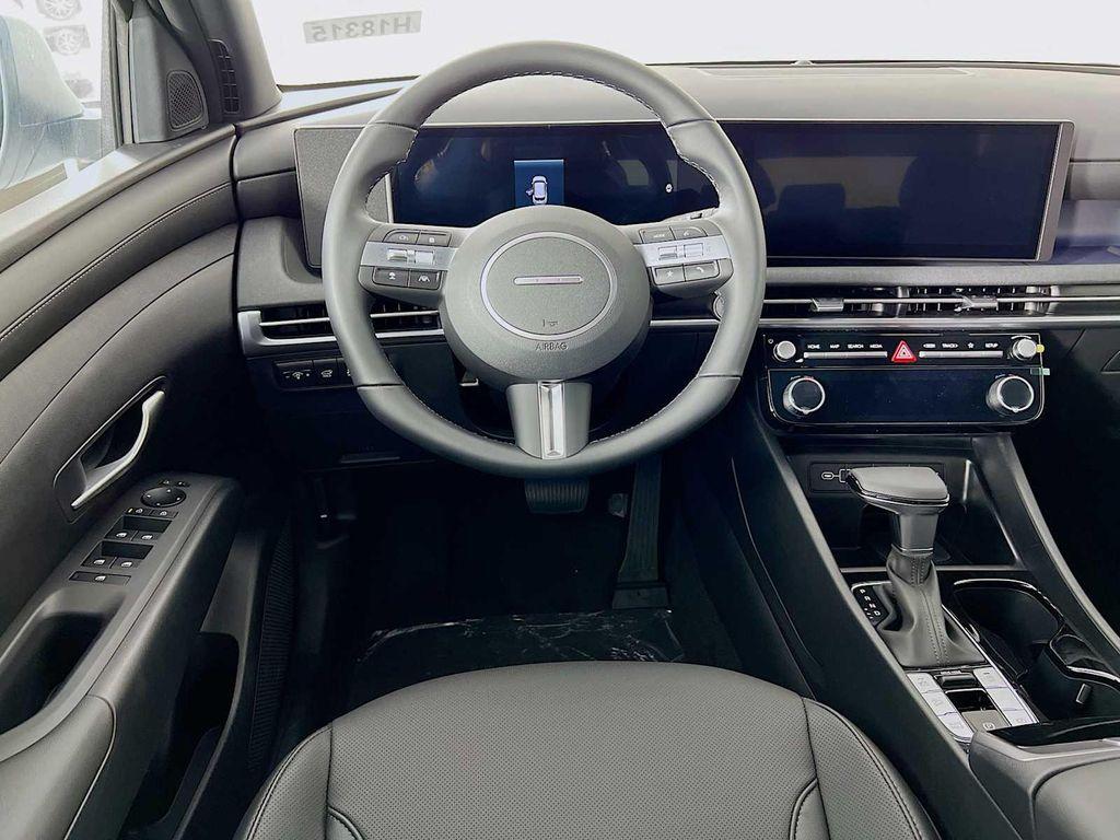 new 2025 Hyundai Tucson car, priced at $35,023