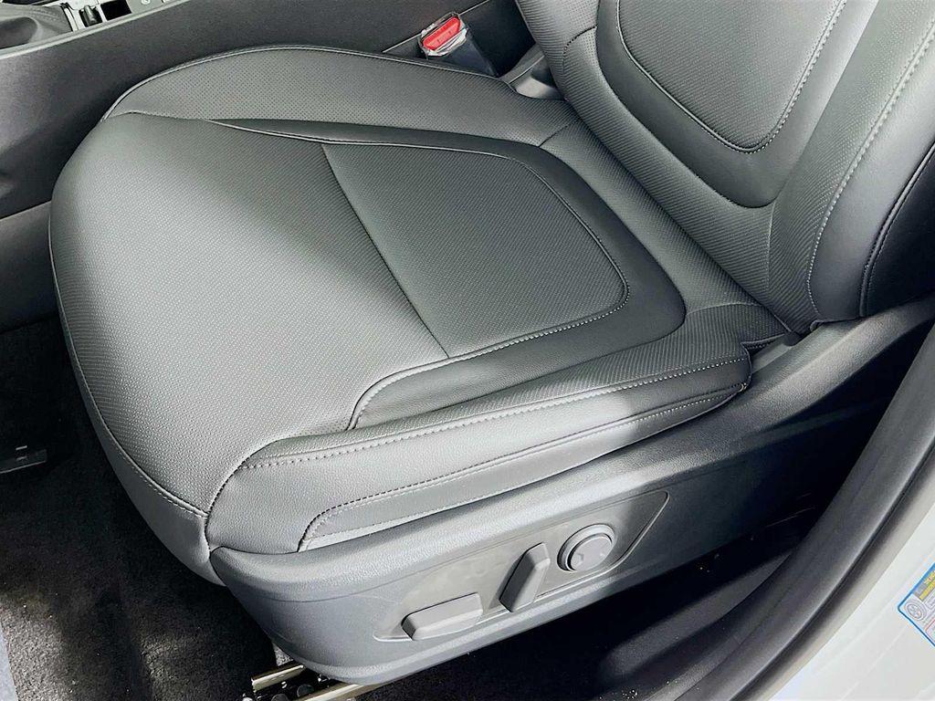 new 2025 Hyundai Tucson car, priced at $35,023