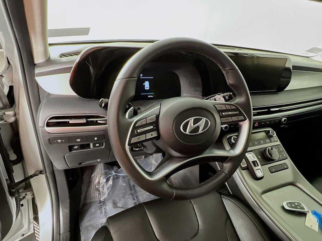 used 2023 Hyundai Palisade car, priced at $32,090
