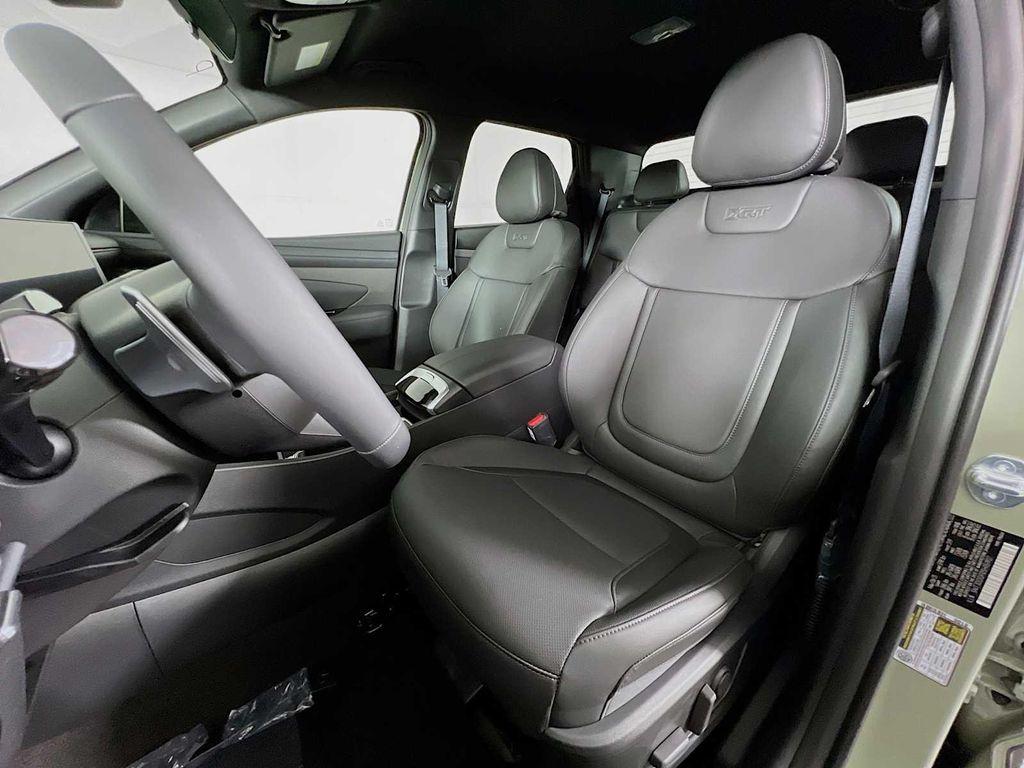 new 2025 Hyundai SANTA CRUZ car, priced at $40,083