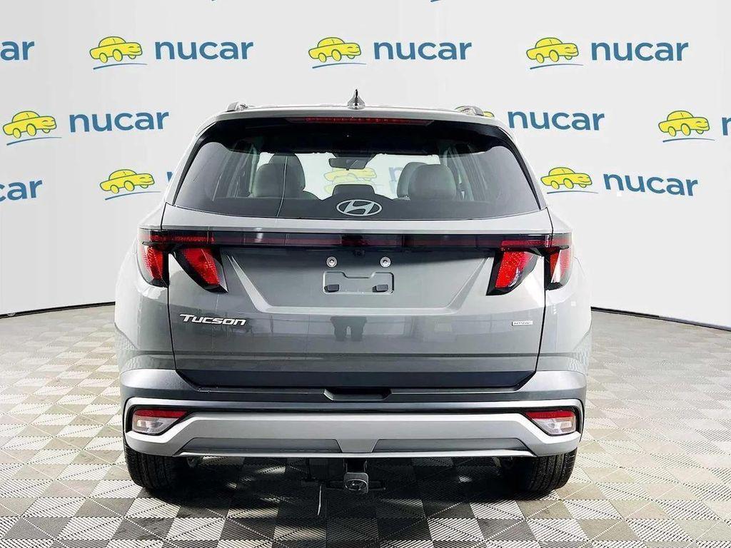 new 2026 Hyundai Tucson car, priced at $33,122