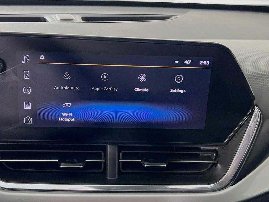 used 2025 Chevrolet Trax car, priced at $21,524