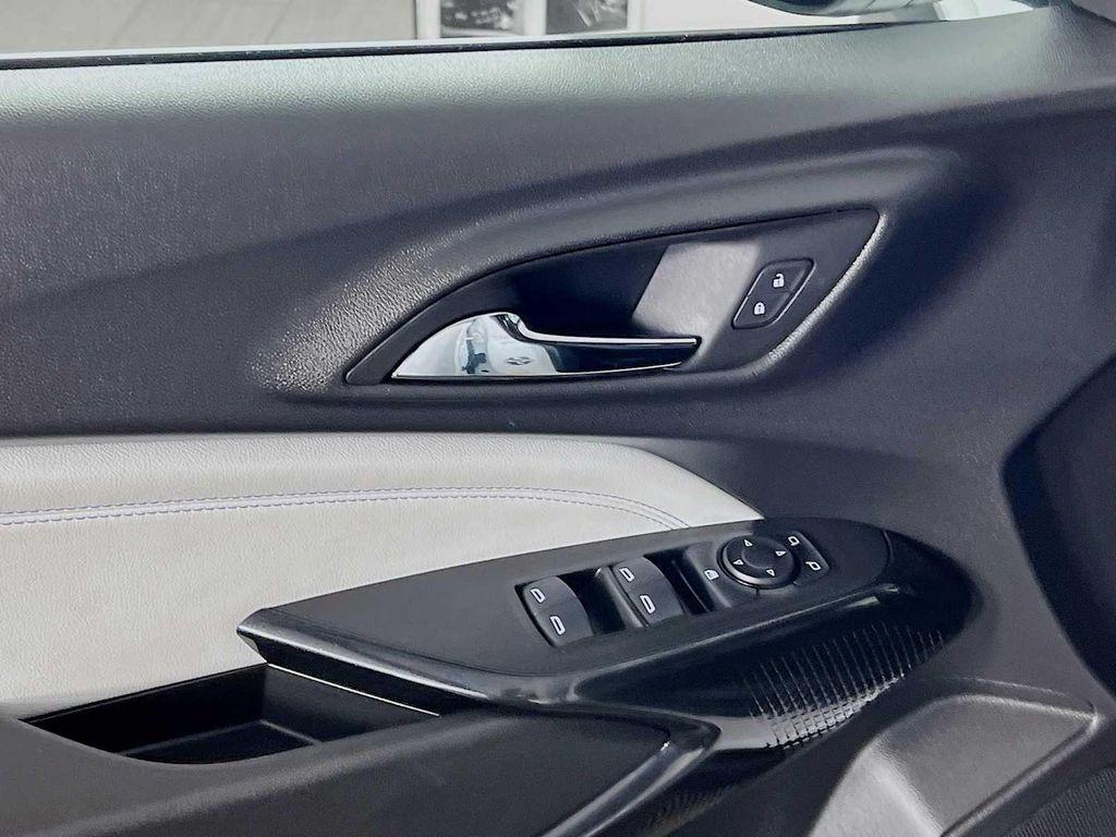 used 2025 Chevrolet Trax car, priced at $21,524