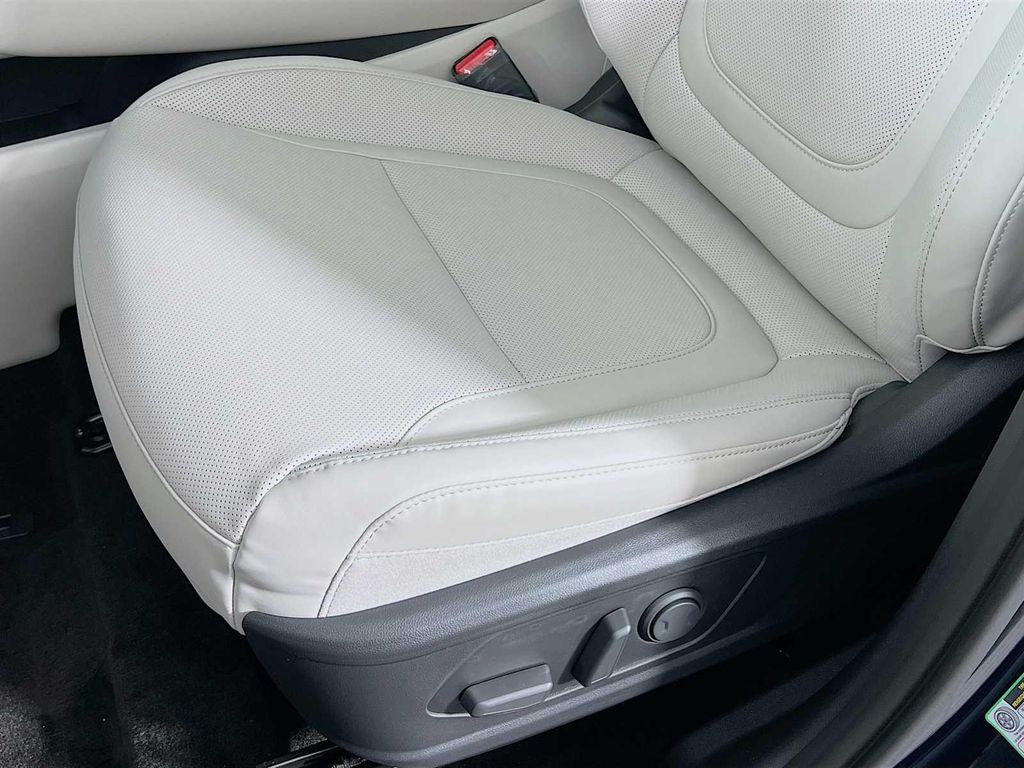 new 2026 Hyundai TUCSON Hybrid car, priced at $34,655