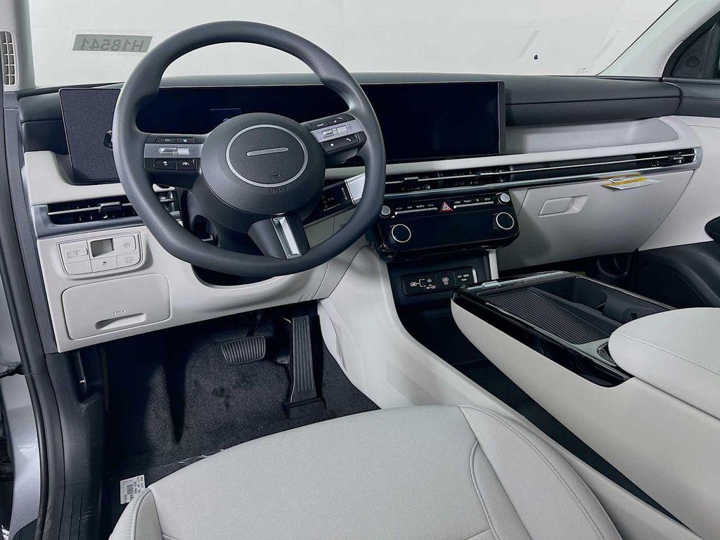 new 2026 Hyundai TUCSON Hybrid car, priced at $32,296