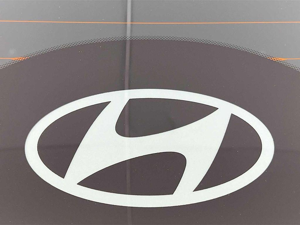 new 2026 Hyundai TUCSON Hybrid car, priced at $32,296