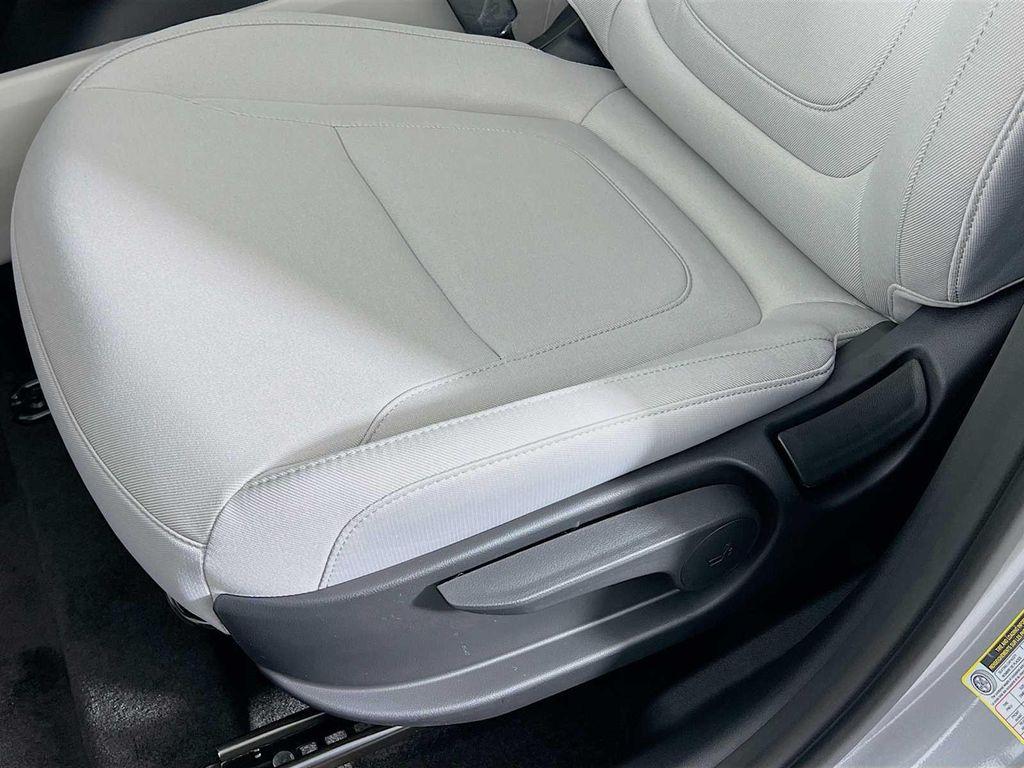 new 2026 Hyundai TUCSON Hybrid car, priced at $32,296