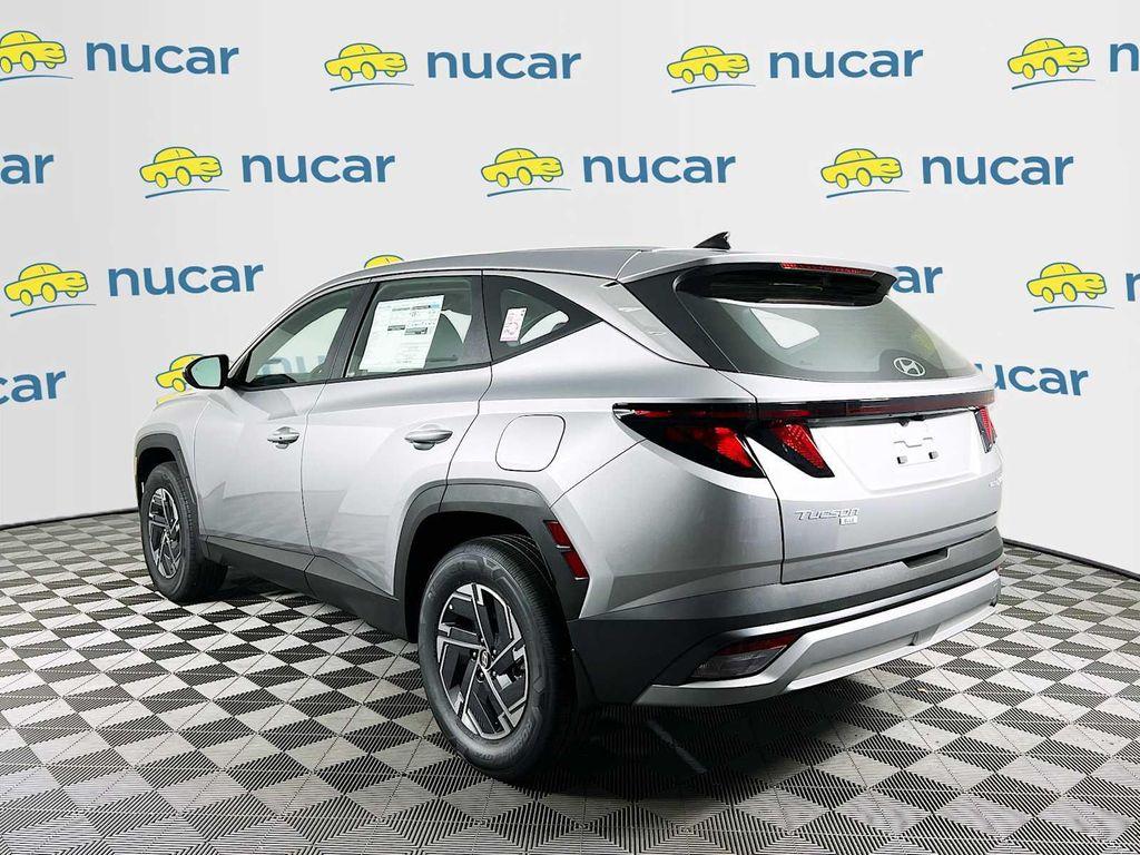 new 2026 Hyundai TUCSON Hybrid car, priced at $32,296