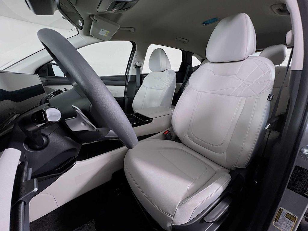 new 2026 Hyundai TUCSON Hybrid car, priced at $32,296