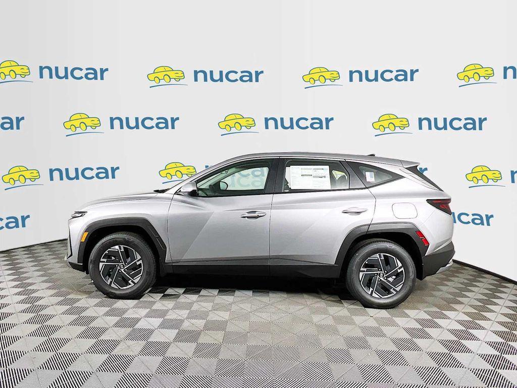 new 2026 Hyundai TUCSON Hybrid car, priced at $32,296
