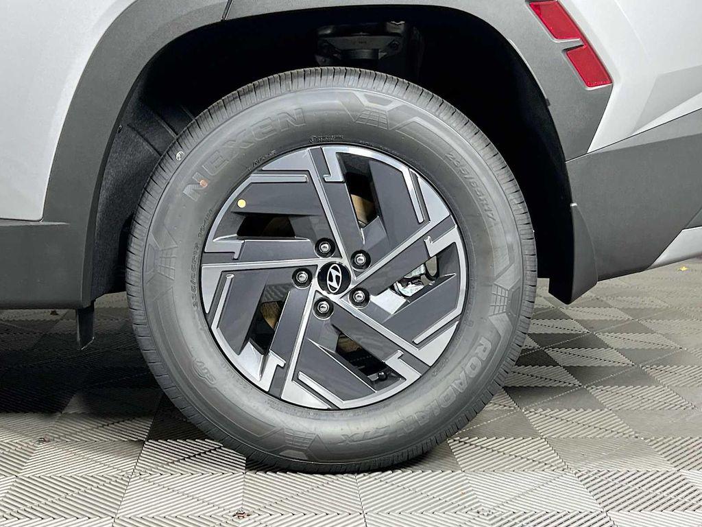 new 2026 Hyundai TUCSON Hybrid car, priced at $32,296