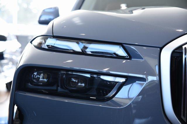 new 2026 BMW X7 car, priced at $96,175
