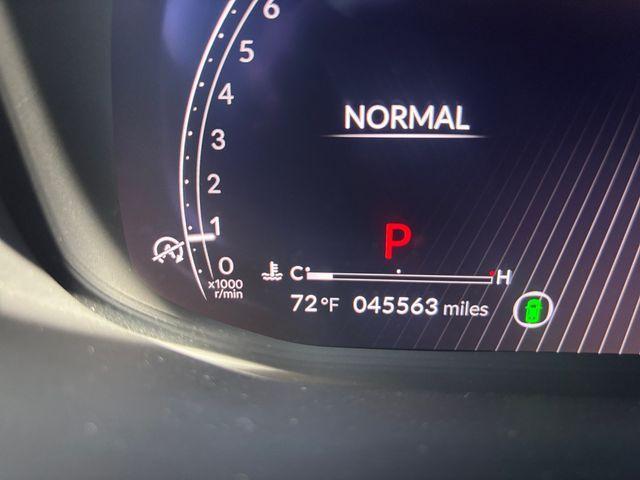 used 2023 Acura MDX car, priced at $40,595