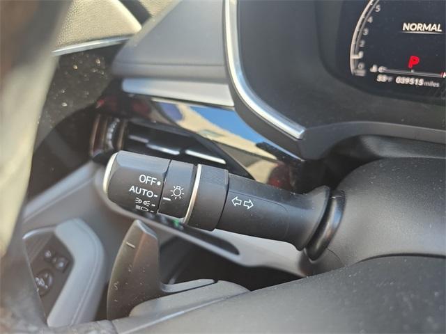 used 2023 Acura MDX car, priced at $39,185