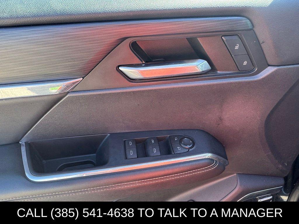 used 2024 GMC Acadia car, priced at $35,602