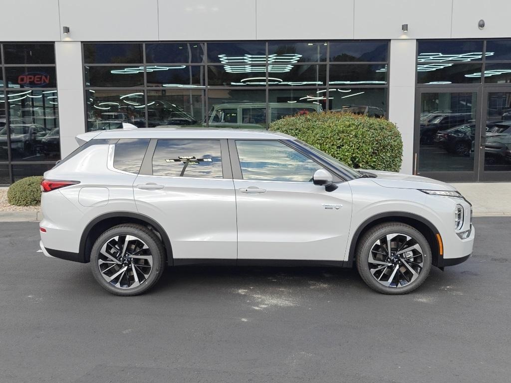 new 2025 Mitsubishi Outlander PHEV car, priced at $41,960