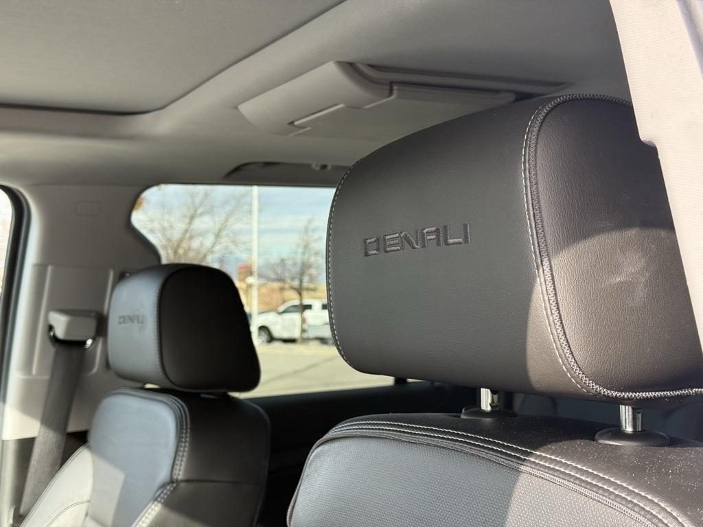 used 2020 GMC Yukon XL car, priced at $34,249