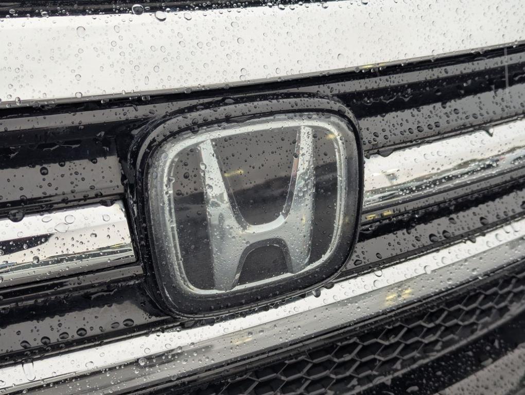 used 2017 Honda Pilot car, priced at $21,166