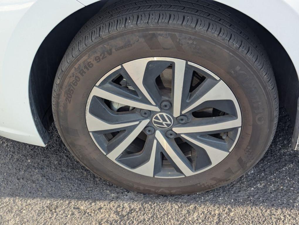 used 2024 Volkswagen Jetta car, priced at $16,488