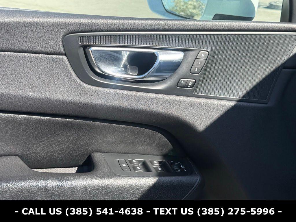 used 2018 Volvo XC60 Recharge Plug-In Hybrid car, priced at $21,173