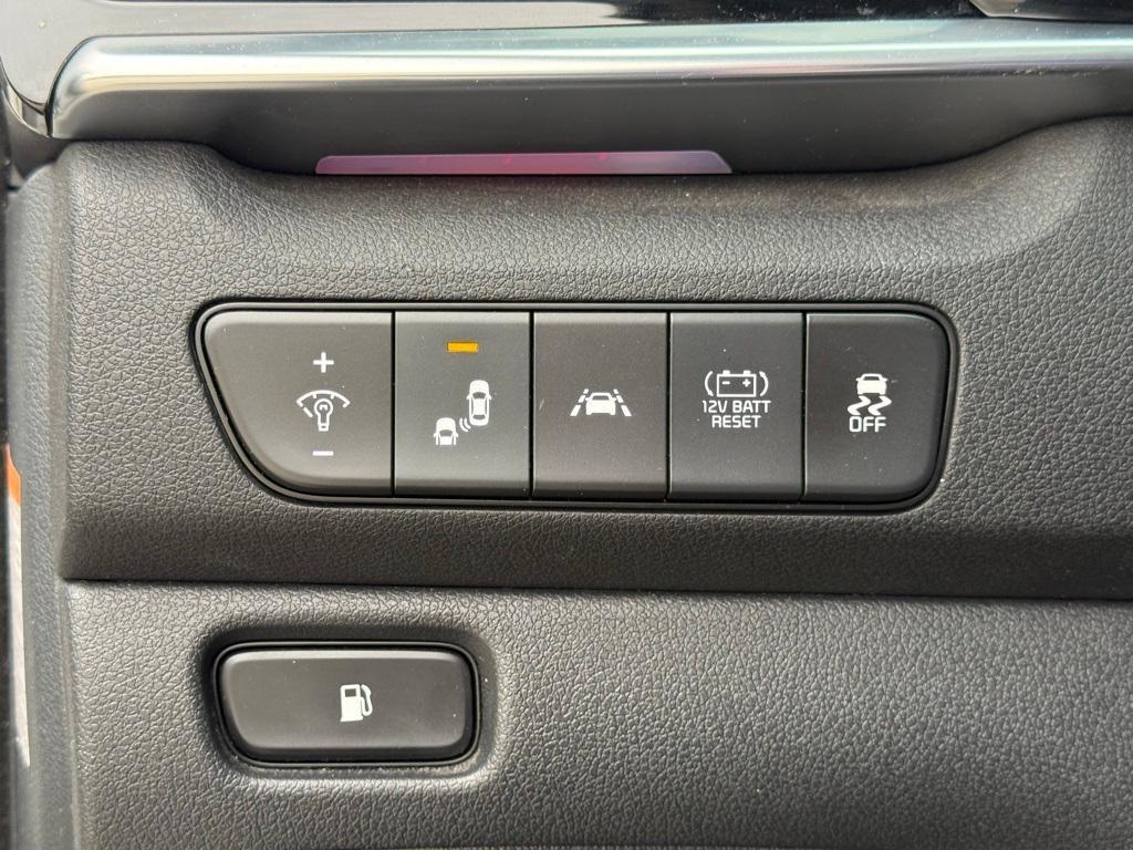 used 2022 Kia Niro car, priced at $16,500