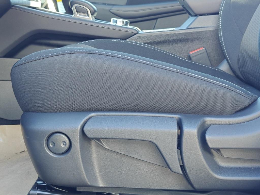 new 2025 Mitsubishi Outlander PHEV car, priced at $38,120