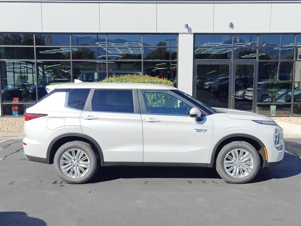 new 2025 Mitsubishi Outlander PHEV car, priced at $38,120