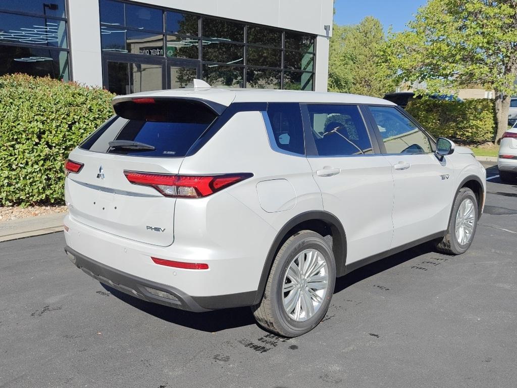 new 2025 Mitsubishi Outlander PHEV car, priced at $38,120