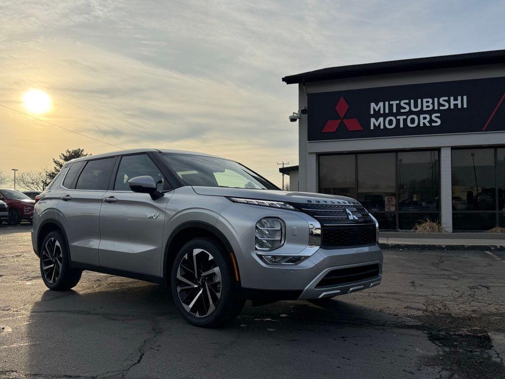 used 2025 Mitsubishi Outlander PHEV car, priced at $37,480
