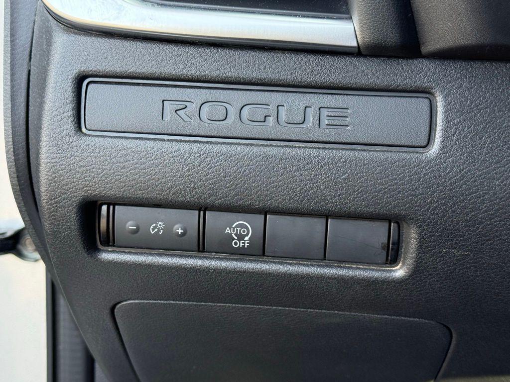 used 2024 Nissan Rogue car, priced at $18,683