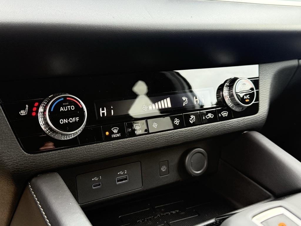 used 2025 Mitsubishi Outlander PHEV car, priced at $38,388