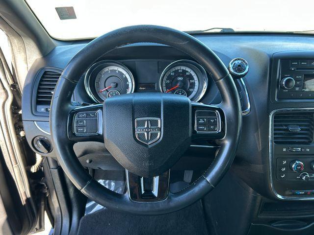 used 2014 Dodge Grand Caravan car, priced at $2,750