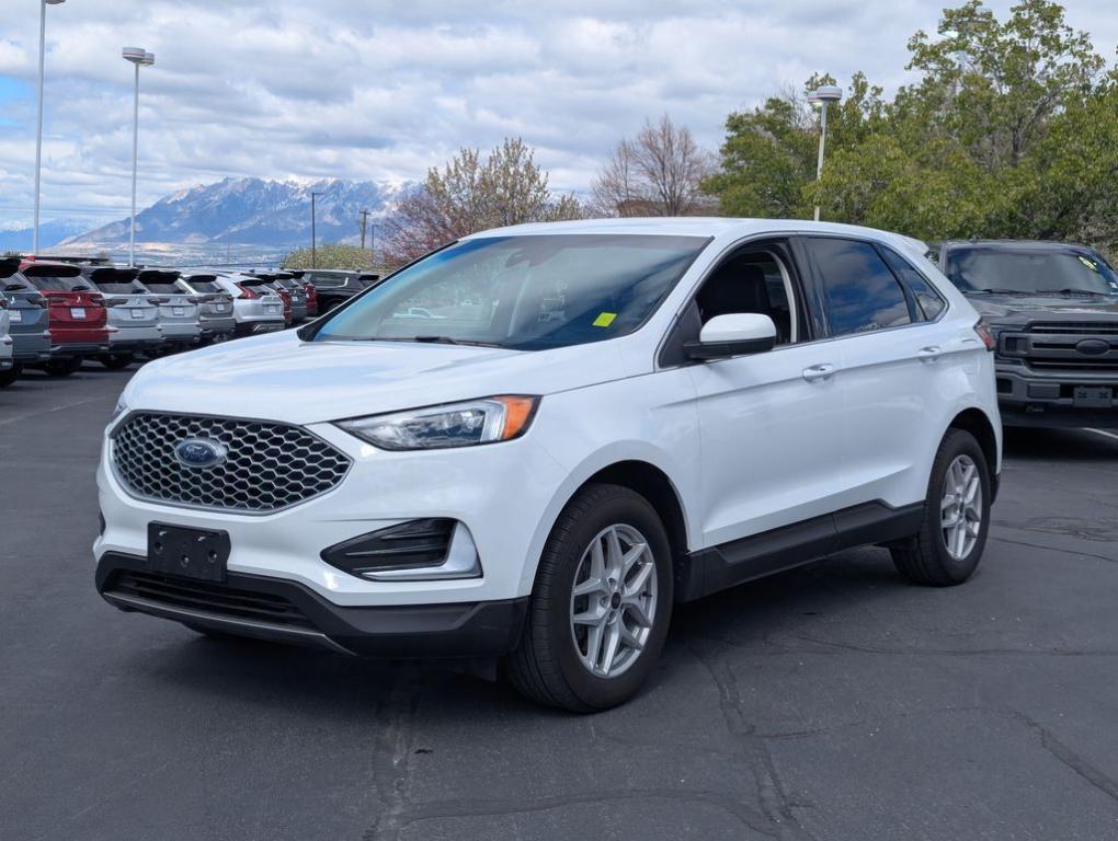 used 2024 Ford Edge car, priced at $25,077