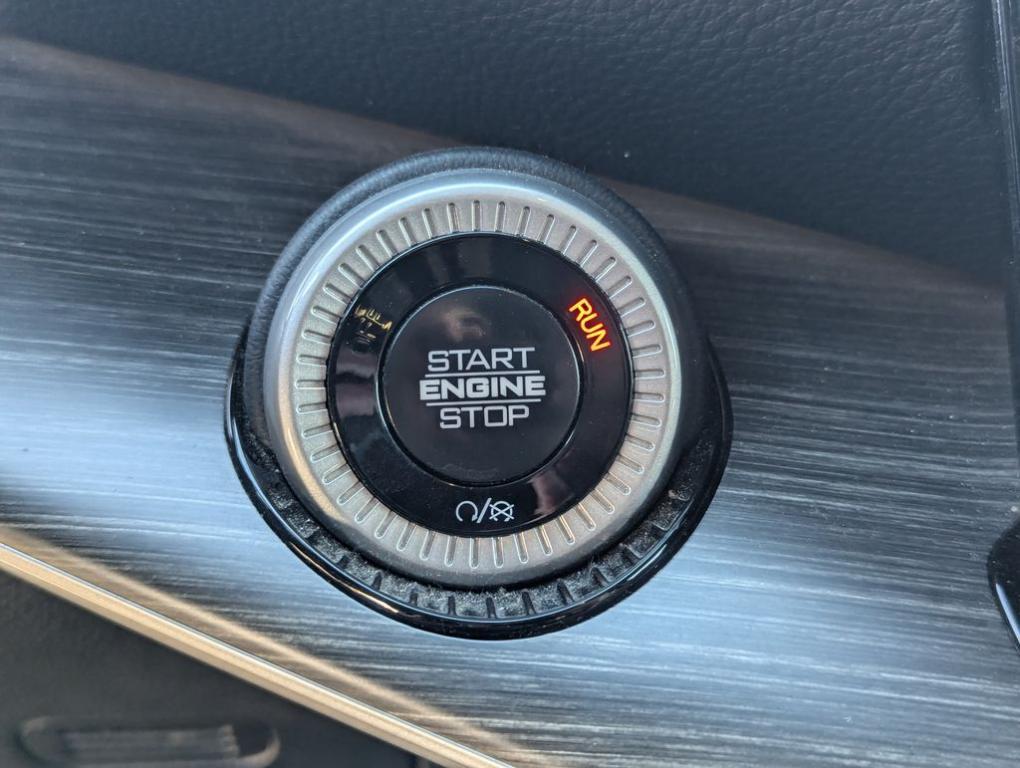 used 2024 Jeep Wagoneer car, priced at $42,077