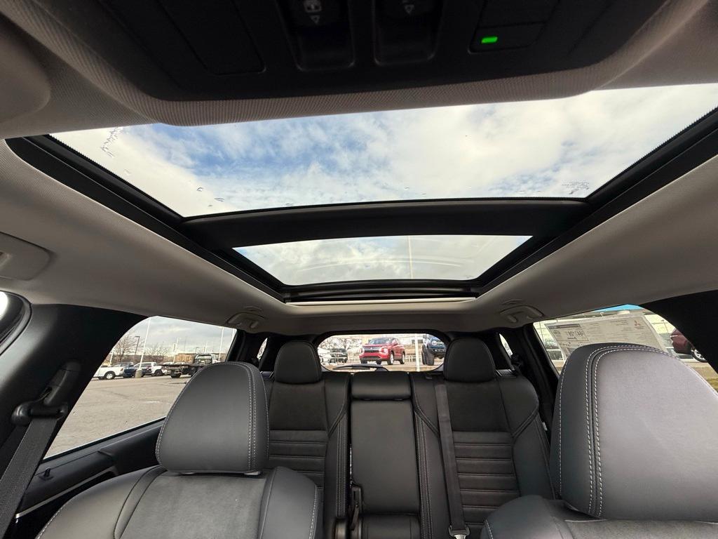 used 2025 Mitsubishi Outlander PHEV car, priced at $37,029