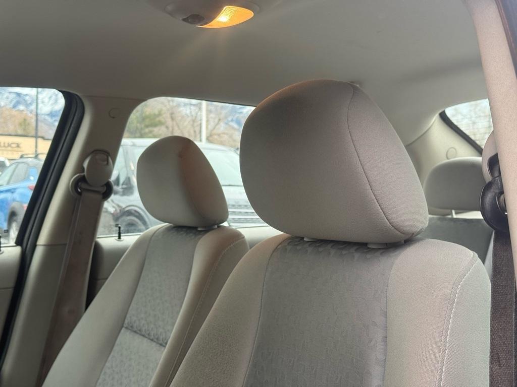 used 2005 Chevrolet Cobalt car, priced at $3,950