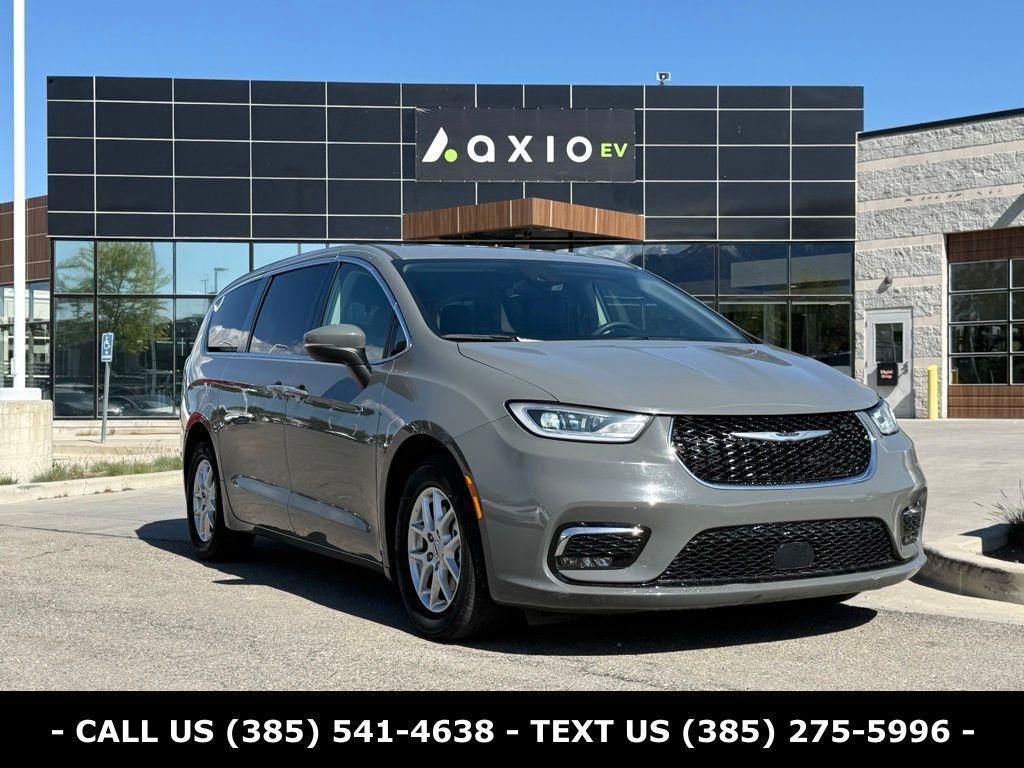 used 2023 Chrysler Pacifica car, priced at $26,073