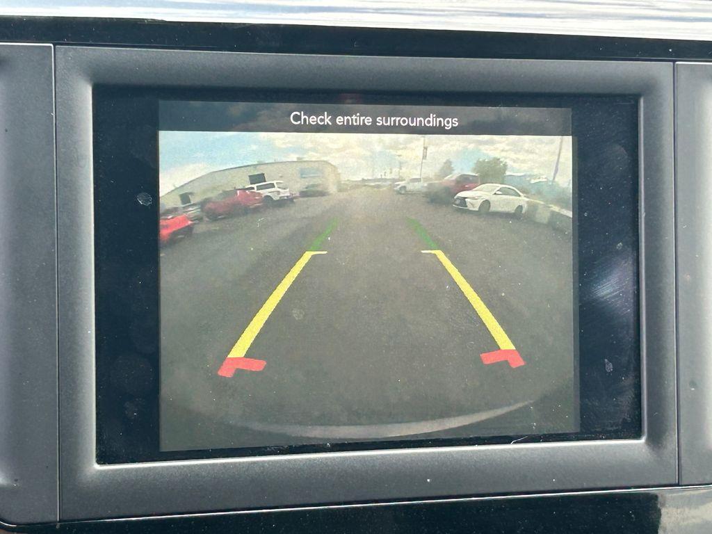 used 2020 Chrysler Pacifica car, priced at $14,066