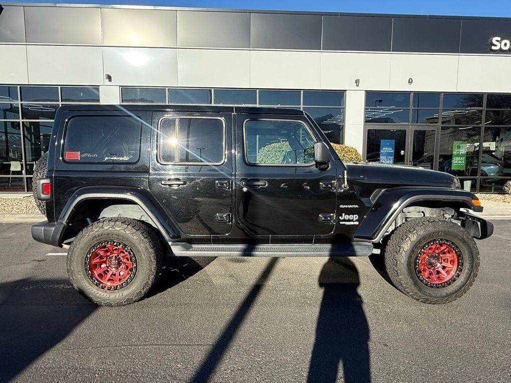 used 2021 Jeep Wrangler Unlimited car, priced at $27,192