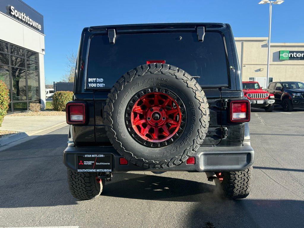 used 2021 Jeep Wrangler Unlimited car, priced at $27,192