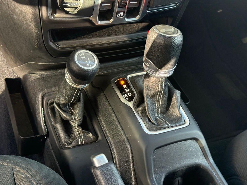 used 2021 Jeep Wrangler Unlimited car, priced at $27,192