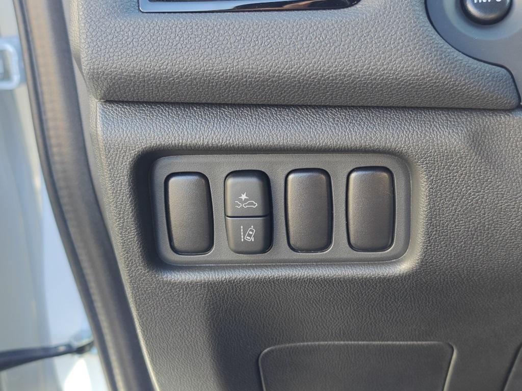 new 2025 Mitsubishi Outlander Sport car, priced at $28,110