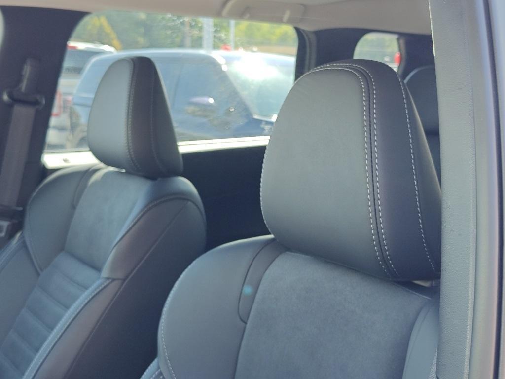 new 2025 Mitsubishi Outlander PHEV car, priced at $41,655